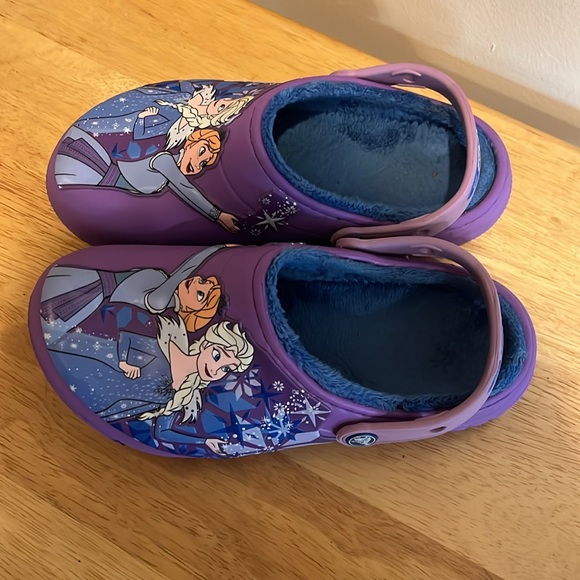 Crocs Disney Frozen lined size 2 - Picture 4 of 7
